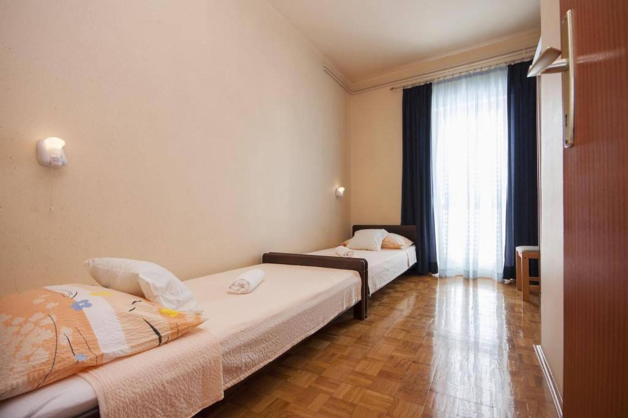 Apartments Zdenka Brodarica  Exterior foto
